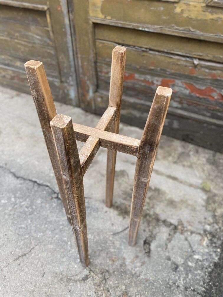 Zdjęcie Kwietnik drewniany 0x80 cm w kategorii doniczki, ujęcie 2