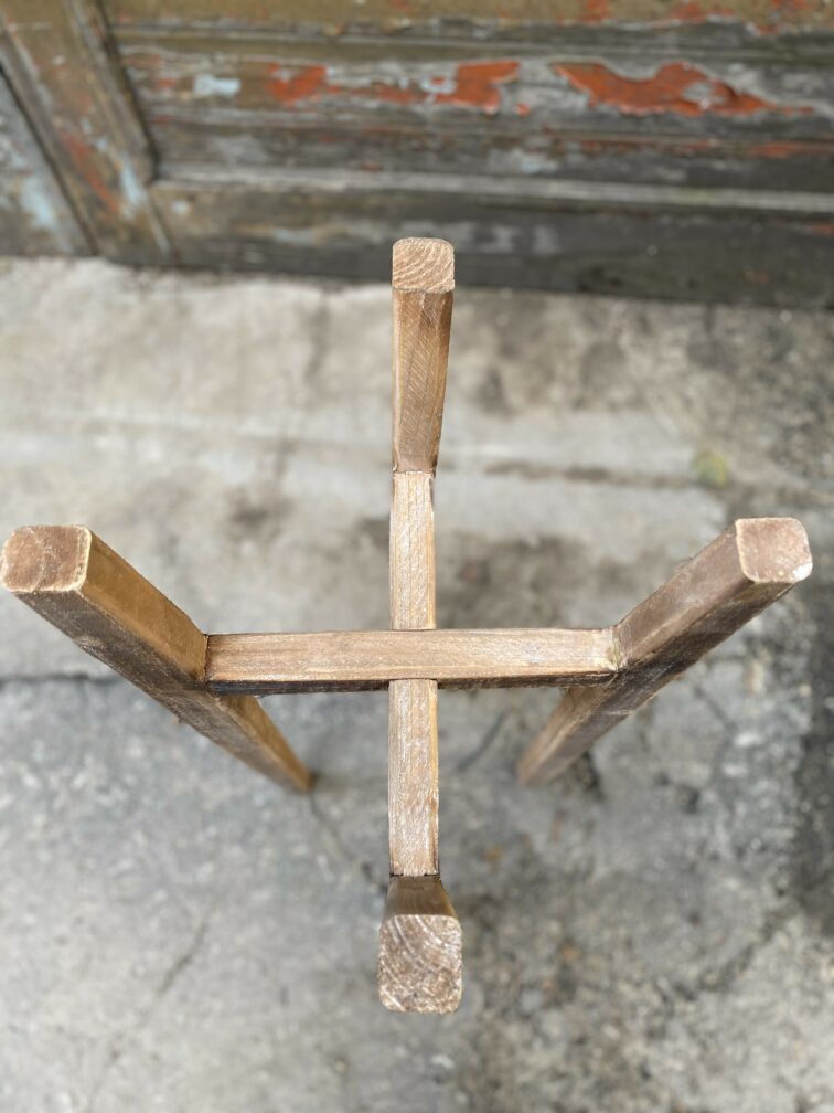 Zdjęcie Kwietnik drewniany 0x80 cm w kategorii doniczki, ujęcie 4