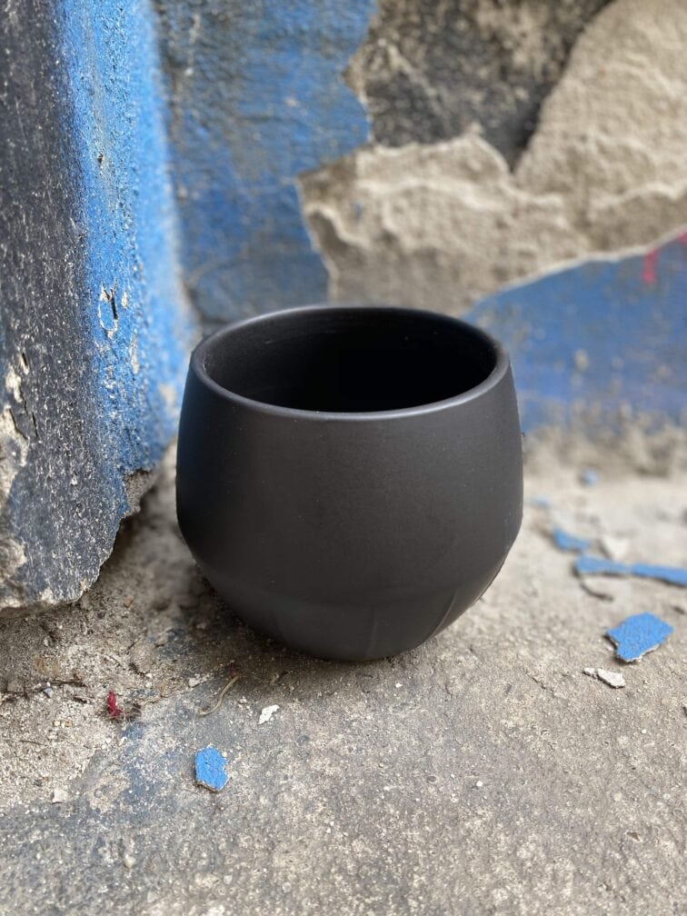 Zdjęcie Osłonka Black Horse 9x10 cm w kategorii doniczki, ujęcie 1