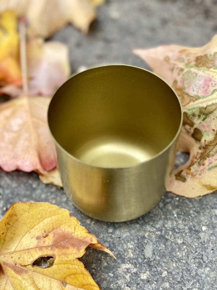 Zdjęcie doniczki lub oslonki: Osłonka Złoty Znicz 6x7 cm, ujęcie 3