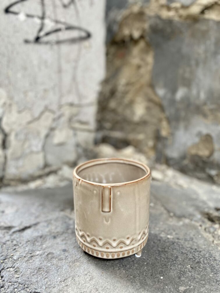 Zdjęcie doniczki lub oslonki: Osłonka Gnoin 11x12 cm, ujęcie 3