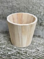 Zdjęcie doniczki lub oslonki: Osłonka drewniana Wooden 9x10 cm, ujęcie 1