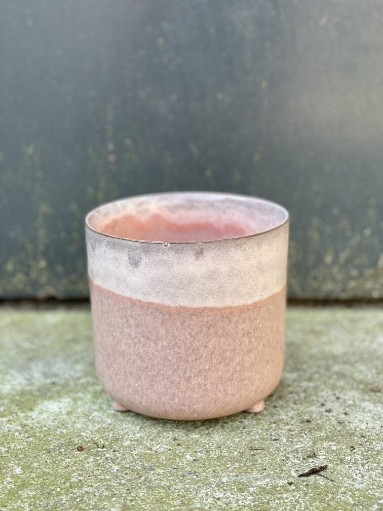 Zdjęcie doniczki lub oslonki: Osłonka Arctic Pink 11x11 cm, ujęcie 3