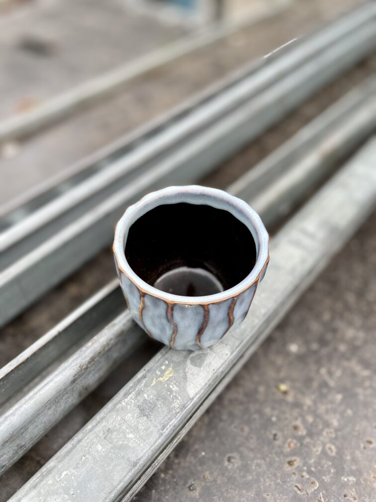 Zdjęcie doniczki lub oslonki: Osłonka Konik morski blue 6 × 6 cm, ujęcie 3