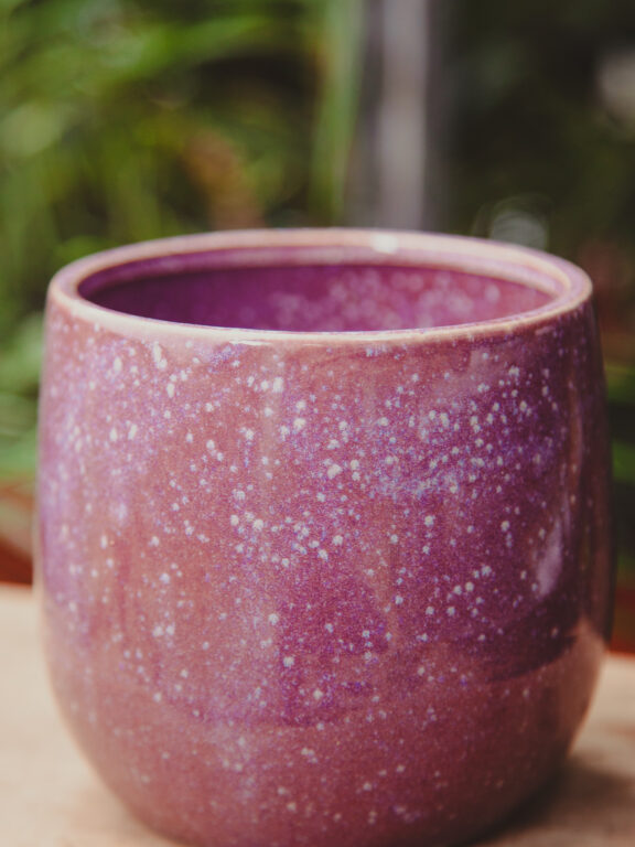 Zdjęcie doniczki lub oslonki: Osłonka Purple Rain 12 × 13 cm, ujęcie 1