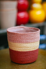 Zdjęcie doniczki lub oslonki: Osłonka Koszyk Róż 12 × 14 cm, ujęcie 1